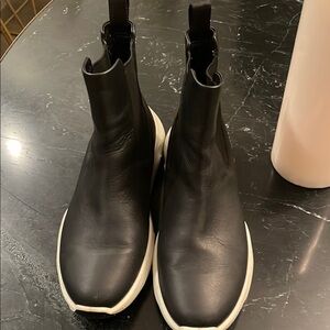 Ecco Womens Leather Chunky Boots